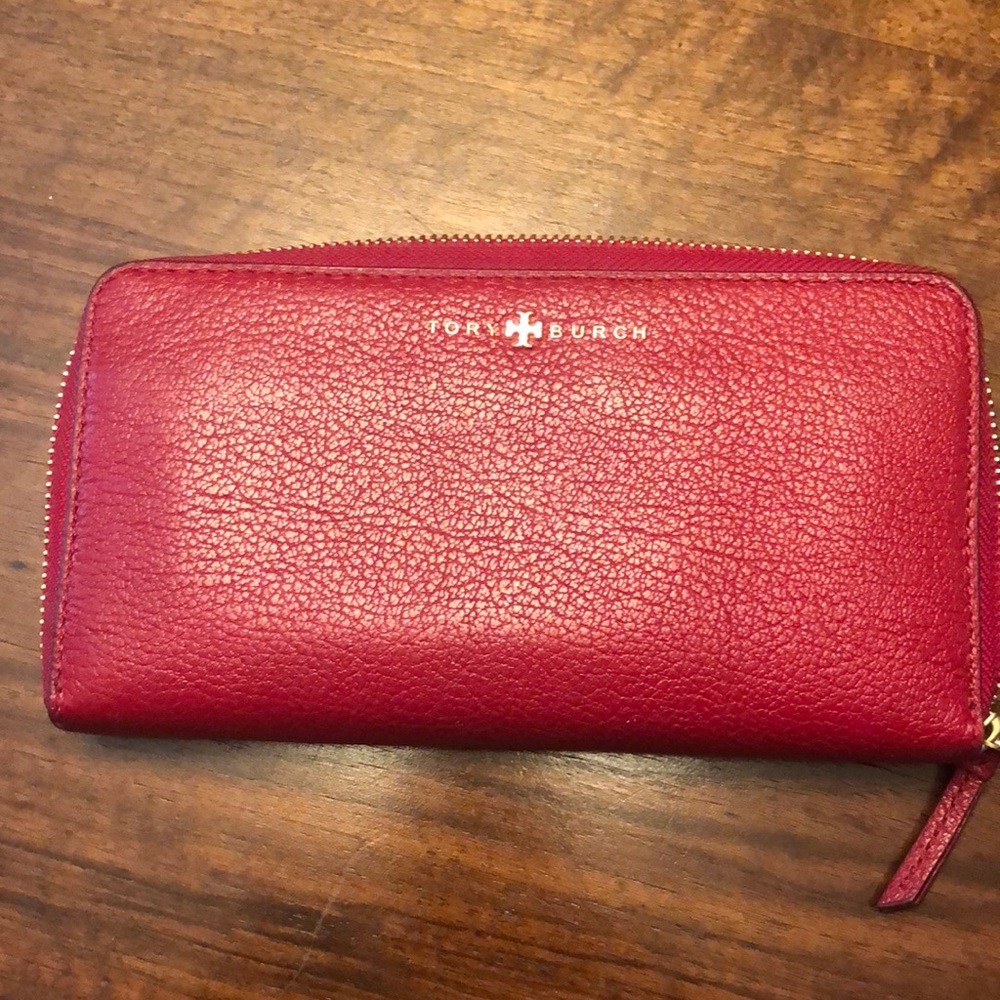 Tory Burch leather wallet